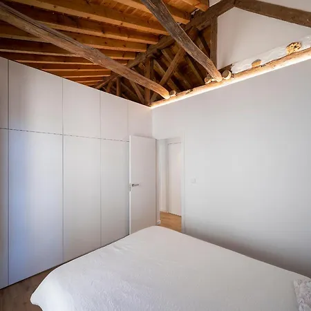 Apartment Tuguest Oficios Granada